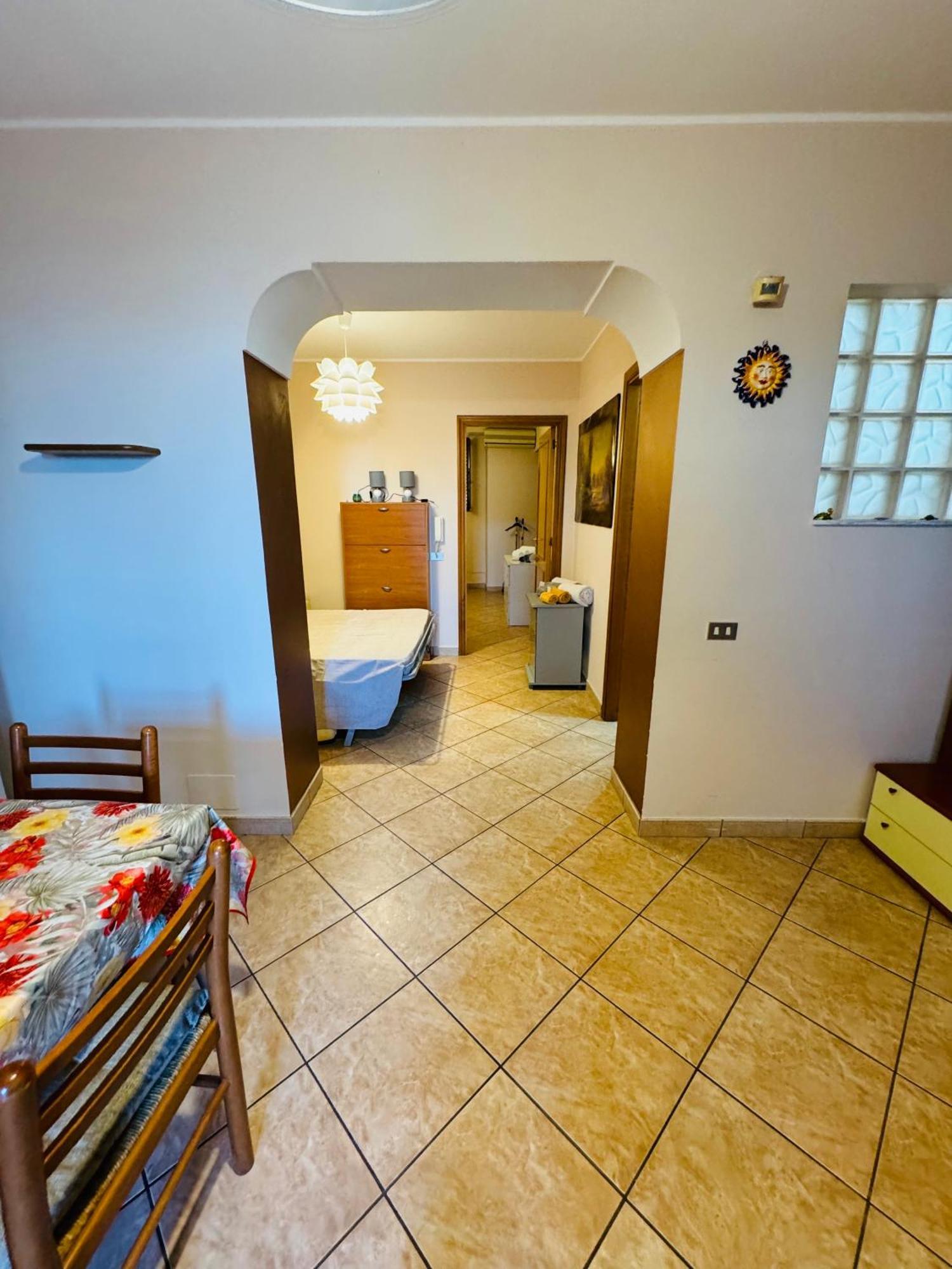 Paradiso Vista Mare Retreat Messina Exterior photo